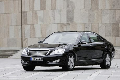 Mercedes-Benz S600